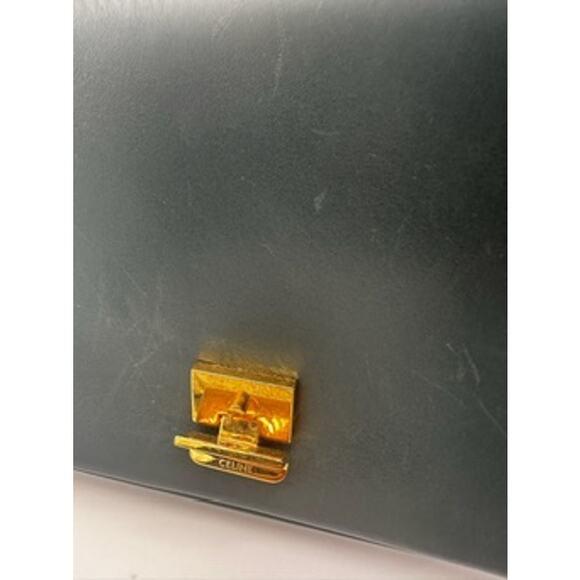 Celine Shiny Calfskin Medium C Bag Hunter Green 2018 collection! Gorgeous! - Picture 9 of 16